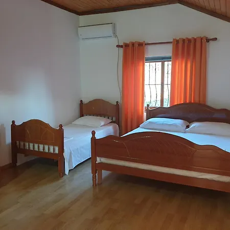 Eni'S Villa, 5Km From Shengjini Beach Lezhe Exterior photo