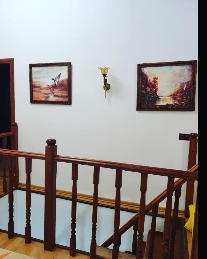 Вілла Eni's Villa, 5km From Shengjini *